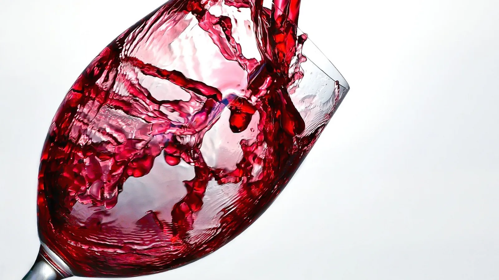 Le rapprochement des passionnés de vin grâce aux boutiques en ligne