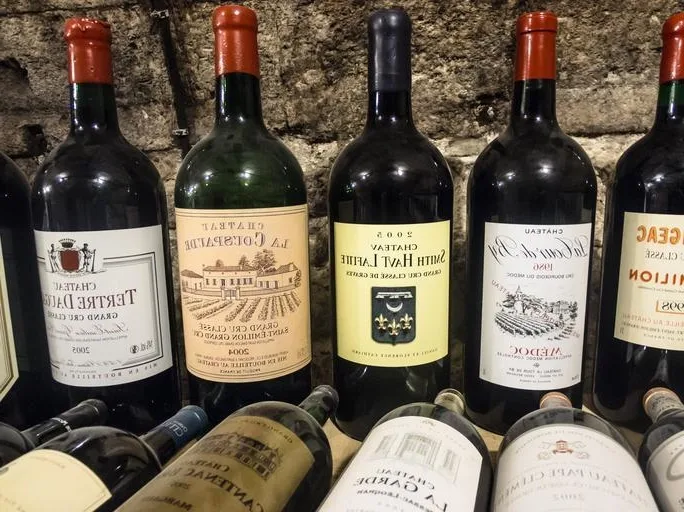 Qui a inventé le beaujolais nouveau ?